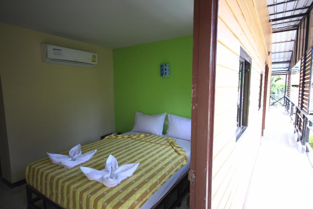 Pongpan House Phi Phi Apartment Luaran gambar