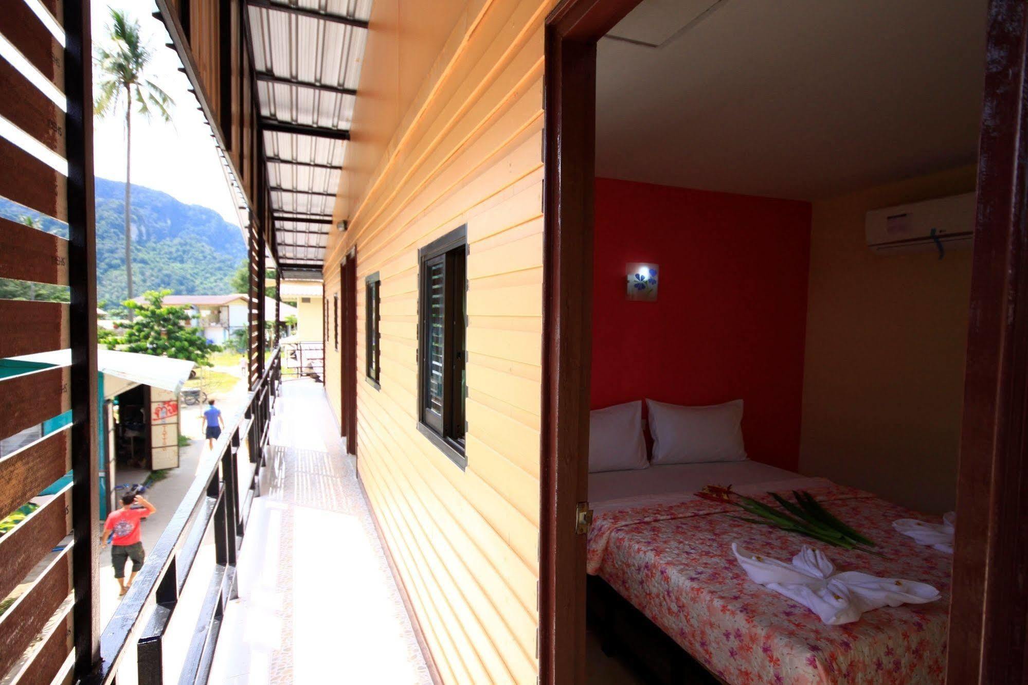Pongpan House Phi Phi Apartment Luaran gambar