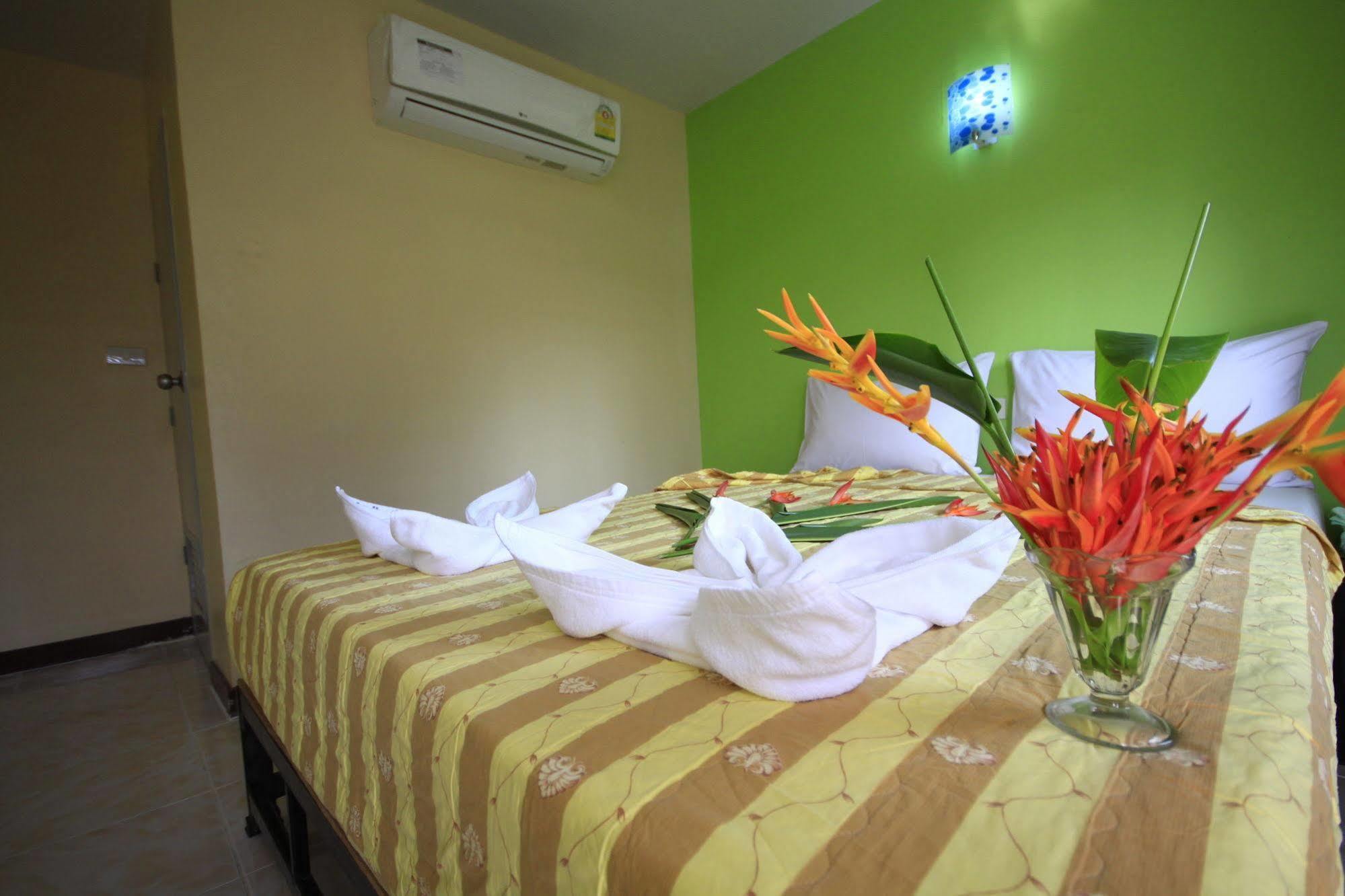 Pongpan House Phi Phi Apartment Luaran gambar